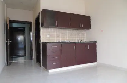 Apartment - 1 Bathroom for rent in Naif - Deira - Dubai