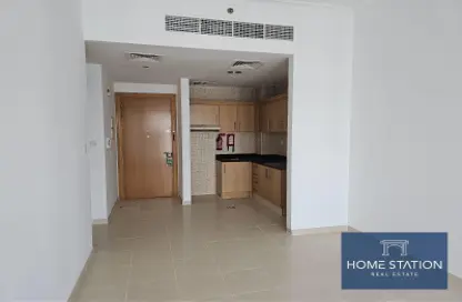 Apartment - 1 Bedroom - 1 Bathroom for rent in Mayfair Residency - Business Bay - Dubai