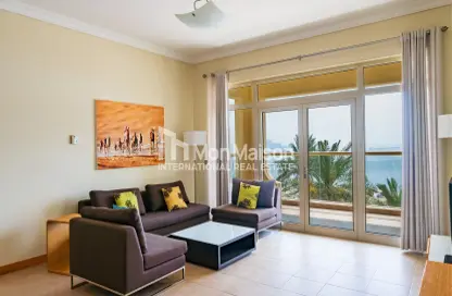 Apartment - 2 Bedrooms - 3 Bathrooms for rent in Al Das - Shoreline Apartments - Palm Jumeirah - Dubai