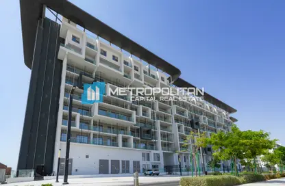 Apartment - 1 Bedroom - 1 Bathroom for sale in Oasis 2 - Oasis Residences - Masdar City - Abu Dhabi