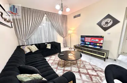 Apartment - 1 Bedroom - 2 Bathrooms for rent in Al Shahid Tower - Al Qasba - Sharjah