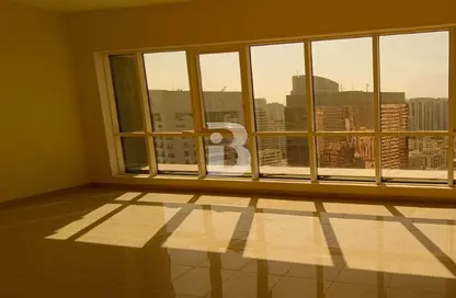 Apartment - 3 Bedrooms - 3 Bathrooms for rent in Al Zahiya - Al Raha Beach - Abu Dhabi