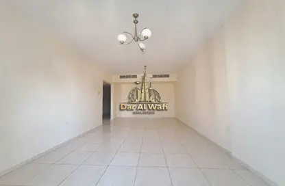 Apartment - 1 Bedroom - 2 Bathrooms for rent in Taliatela Street - Al Nahda - Sharjah