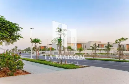 Villa - 4 Bedrooms - 6 Bathrooms for sale in West Yas - Yas Island - Abu Dhabi