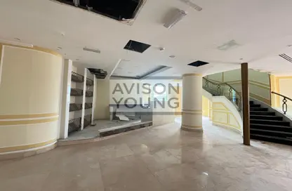 Retail - Studio - 2 Bathrooms for rent in 3 Sails Tower - Corniche Road - Abu Dhabi