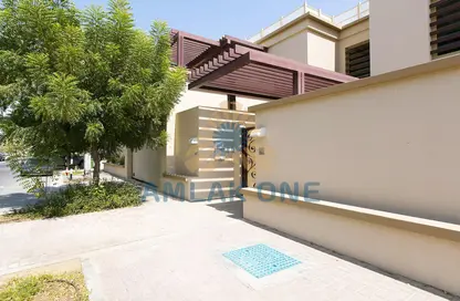 Villa - 5 Bedrooms - 6 Bathrooms for sale in Lailak - Al Raha Golf Gardens - Abu Dhabi