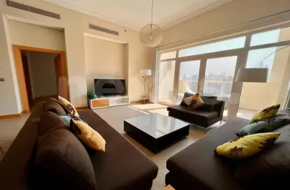 Apartment - 3 Bedrooms - 4 Bathrooms for rent in Al Das - Shoreline Apartments - Palm Jumeirah - Dubai