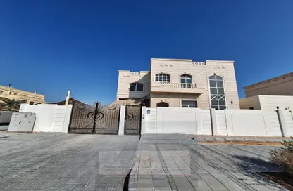 Villa - 5 Bedrooms - 6 Bathrooms for rent in Mohamed Bin Zayed Centre - Mohamed Bin Zayed City - Abu Dhabi