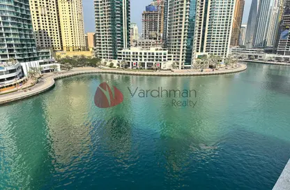 Apartment - 3 Bedrooms - 3 Bathrooms for sale in Marina View Tower B - Marina View - Dubai Marina - Dubai