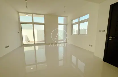 Villa - 3 Bedrooms - 5 Bathrooms for sale in Aurum Villas - Mulberry - Damac Hills 2 - Dubai