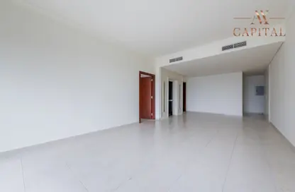 Apartment - 1 Bedroom - 2 Bathrooms for rent in Marina Heights - Dubai Marina - Dubai