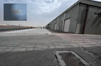 Warehouse - Studio - 7 Bathrooms for rent in Industrial Area 2 - Emirates Modern Industrial - Umm Al Quwain