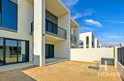 Townhouse - 4 Bedrooms - 4 Bathrooms for sale in Shams Townhouses - Town Square - Dubai