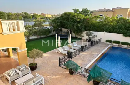 Villa - 5 Bedrooms - 6 Bathrooms for rent in Package 1A - Jumeirah Park - Dubai