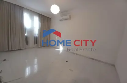 Apartment - 2 Bedrooms - 2 Bathrooms for rent in Madinat Al Riyad - Abu Dhabi