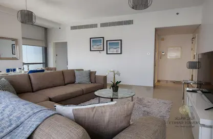 Apartment - 1 Bedroom - 1 Bathroom for rent in Etihad Tower 4 - Etihad Towers - Corniche Road - Abu Dhabi