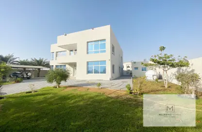 Villa - 5 Bedrooms for rent in Al Aweer 1 - Al Aweer - Dubai