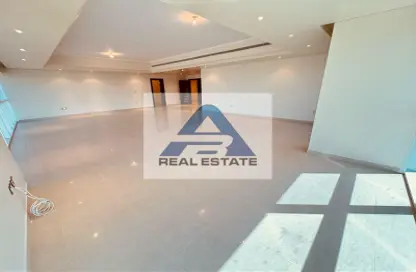 Apartment - 4 Bedrooms - 5 Bathrooms for rent in Khalidiya Street - Al Khalidiya - Abu Dhabi