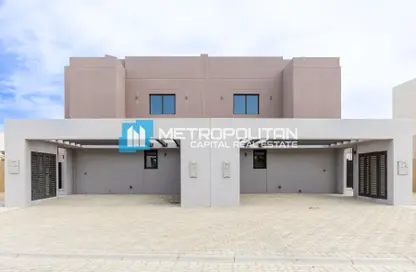 Villa - 2 Bedrooms - 3 Bathrooms for sale in Al Jurf Gardens - AlJurf - Ghantoot - Abu Dhabi