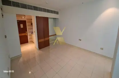 Apartment - 1 Bedroom - 1 Bathroom for rent in Nation Towers - Corniche Road - Abu Dhabi