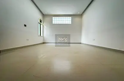 Apartment - 1 Bathroom for rent in Hadbat Al Zafranah - Muroor Area - Abu Dhabi