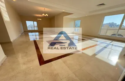 Apartment - 4 Bedrooms - 5 Bathrooms for rent in Emirates Tower - Hamdan Street - Abu Dhabi