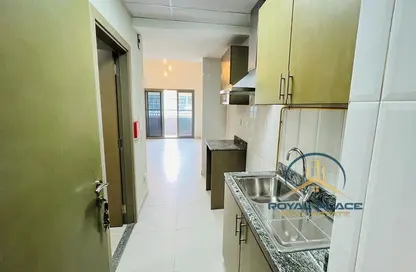 Apartment - 1 Bathroom for rent in City Compass Living - Dubai Investment Park (DIP) - Dubai