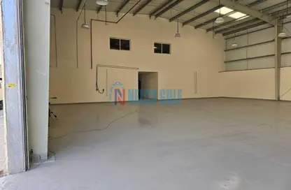 Warehouse - Studio - 1 Bathroom for rent in M-13 - Mussafah Industrial Area - Mussafah - Abu Dhabi