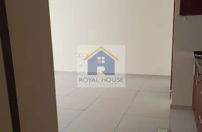 Apartment - Studio - 1 Bathroom for rent in Al Taawun - Sharjah