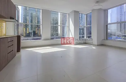 Apartment - 1 Bathroom for rent in DXB Tower - Sheikh Zayed Road - Dubai