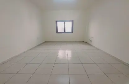 Apartment - 1 Bedroom - 1 Bathroom for rent in Muwailih Building - Muwaileh - Sharjah