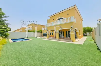 Villa - 5 Bedrooms - 6 Bathrooms for sale in Legacy - Jumeirah Park - Dubai