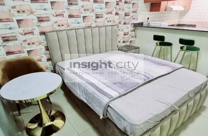 Apartment - 1 Bathroom for sale in Manchester Tower - Dubai Marina - Dubai