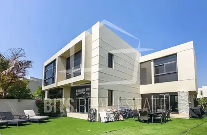 Villa - 4 Bedrooms - 6 Bathrooms for sale in The Field - DAMAC Hills - Dubai