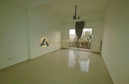 Apartment - 1 Bedroom - 2 Bathrooms for rent in Royal JVC Building - Jumeirah Village Circle - Dubai