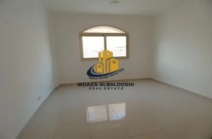 Apartment - 1 Bathroom for rent in Hajar Building - Muwaileh Commercial - Sharjah