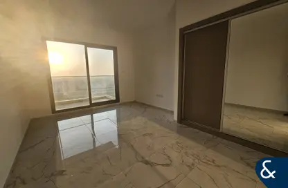 Apartment - 1 Bathroom for rent in Golden Dream Tower 1 - Jumeirah Village Circle - Dubai