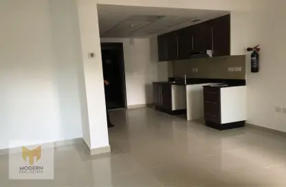 Apartment - 1 Bathroom for sale in Tower 3 - Al Reef Downtown - Al Reef - Abu Dhabi