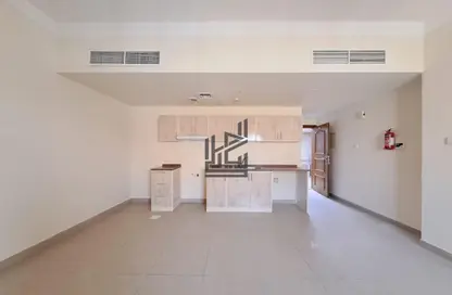 Apartment - 1 Bathroom for rent in Street 20 - Al Nahda - Sharjah