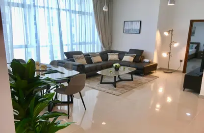 Apartment - 3 Bedrooms - 3 Bathrooms for sale in Marina Pinnacle - Dubai Marina - Dubai