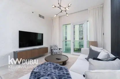 Apartment - 1 Bedroom - 2 Bathrooms for sale in Marina Pinnacle - Dubai Marina - Dubai