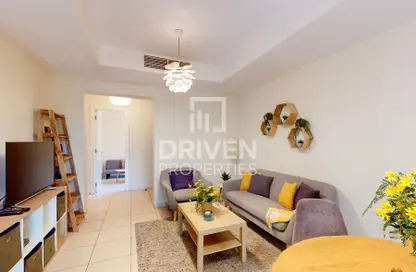 Townhouse - 2 Bedrooms - 2 Bathrooms for rent in Springs 7 - The Springs - Dubai