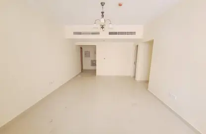 Apartment - 2 Bedrooms - 3 Bathrooms for rent in Muwaileh 29 Building - Muwaileh - Sharjah