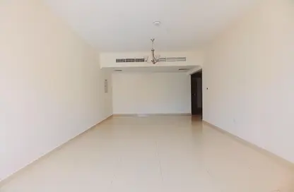 Apartment - 2 Bedrooms - 3 Bathrooms for rent in Muwaileh Commercial - Sharjah