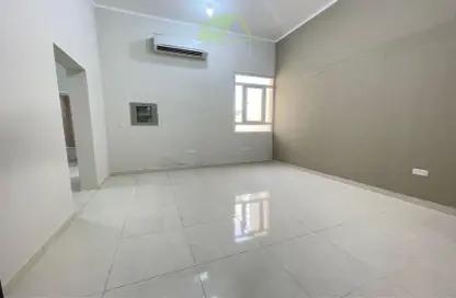 Apartment - 2 Bedrooms - 2 Bathrooms for rent in Madinat Al Riyad - Abu Dhabi