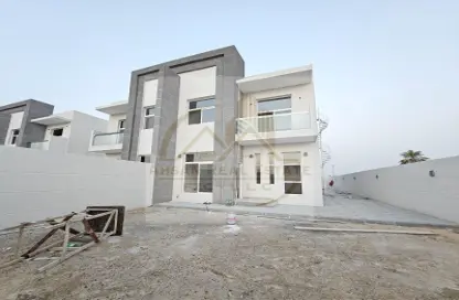 Villa - 5 Bedrooms - 7 Bathrooms for rent in Al Azra - Al Riqqa - Sharjah