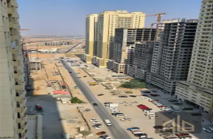 Apartment - 2 Bedrooms - 2 Bathrooms for sale in Emirates City - Ajman