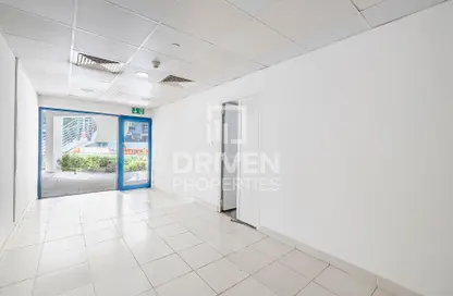 Retail - Studio - 1 Bathroom for rent in Jumeirah Bay X2 - JLT Cluster X - Jumeirah Lake Towers - Dubai