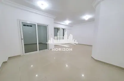 Apartment - 2 Bedrooms - 3 Bathrooms for rent in Al Majaz 3 - Al Majaz - Sharjah