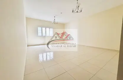 Apartment - 1 Bedroom - 2 Bathrooms for rent in Muwaileh 29 Building - Muwaileh - Sharjah